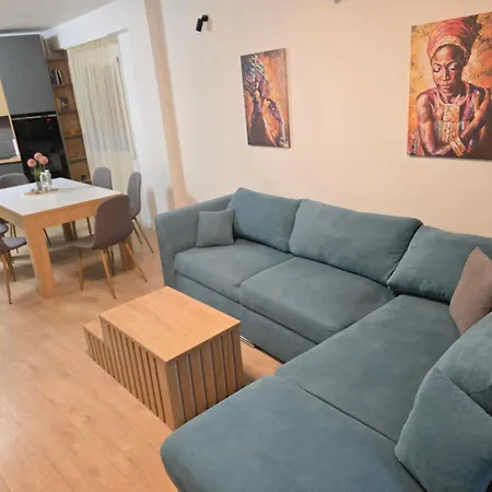 Apartment уютен в сърцето на град *