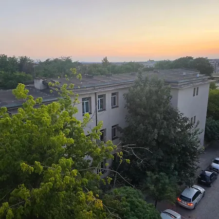 уютен в сърцето на град